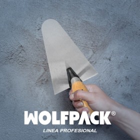 Paleta WOLFPACK Mango Madera 344 / 165 mm.
