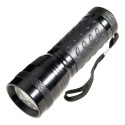 Linterna LED De Mano De Aluminio A Pilas	(3 AAA) 55 Lúmenes 14 Leds Mango Engomado