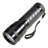 Linterna LED De Mano De Aluminio A Pilas	(3 AAA) 55 Lúmenes 14 Leds Mango Engomado